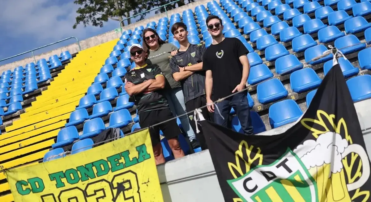 Adeptos do Tondela nos Açores