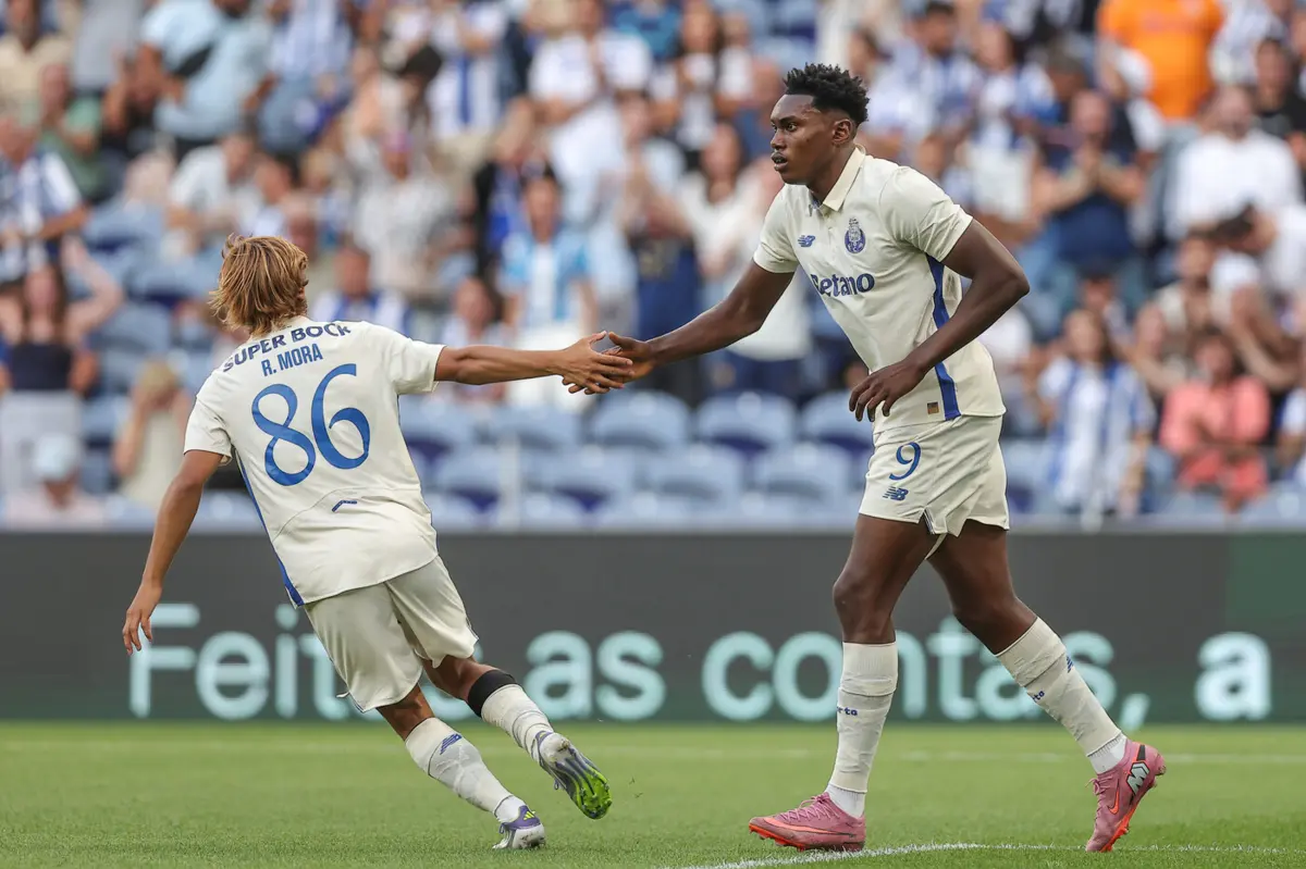Samu marcou o primeiro golo do FC Porto (Créditos: Miguel Pereira)