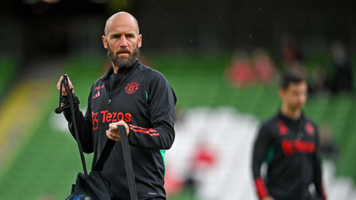 Mitchell van der Gaag é adjunto de Erik ten Hag no Manchester United