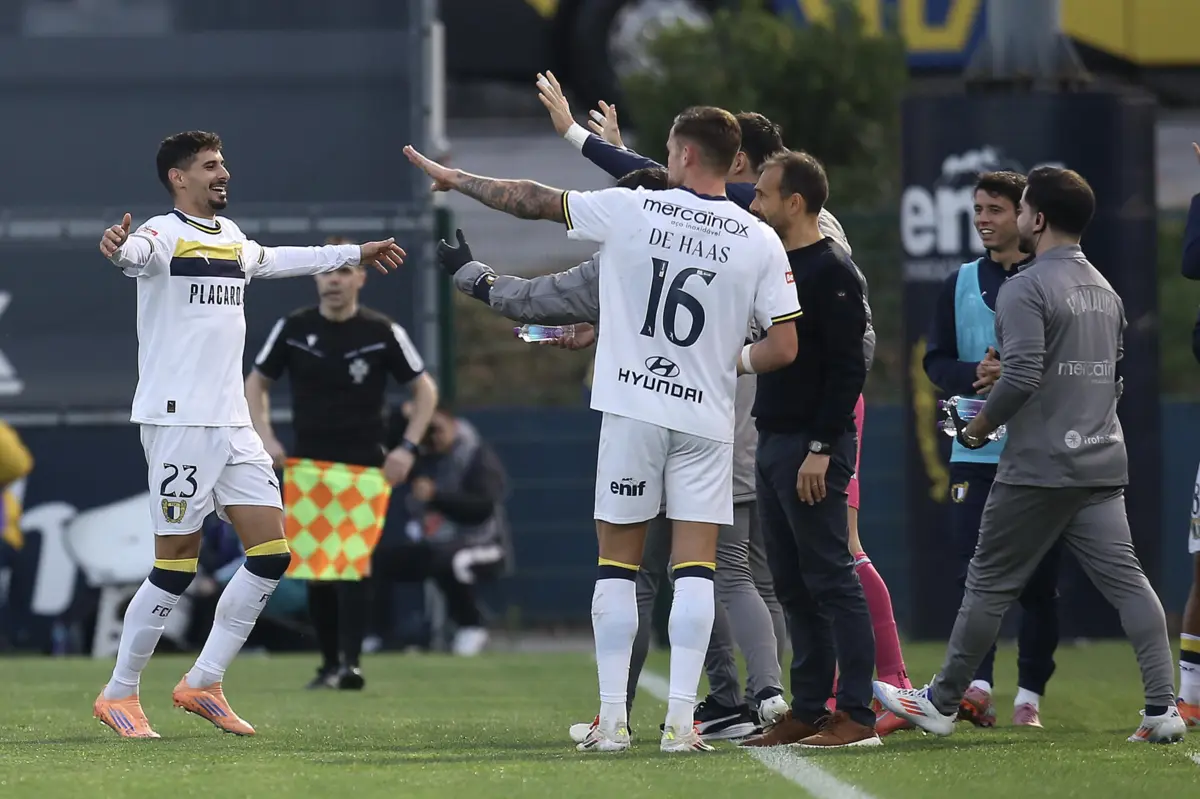 Hugo Oliveira com os jogadores