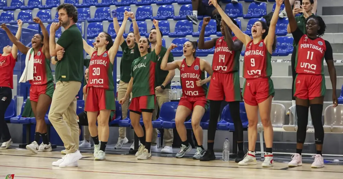 Ricardo Vasconcelos, selecionar nacional da equipa feminina de basquetebol