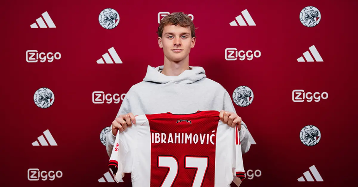 Maximilian, filho de Ibrahimovic, cedido ao Ajax