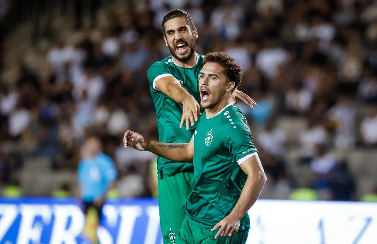 Dinis Almeida e Caio