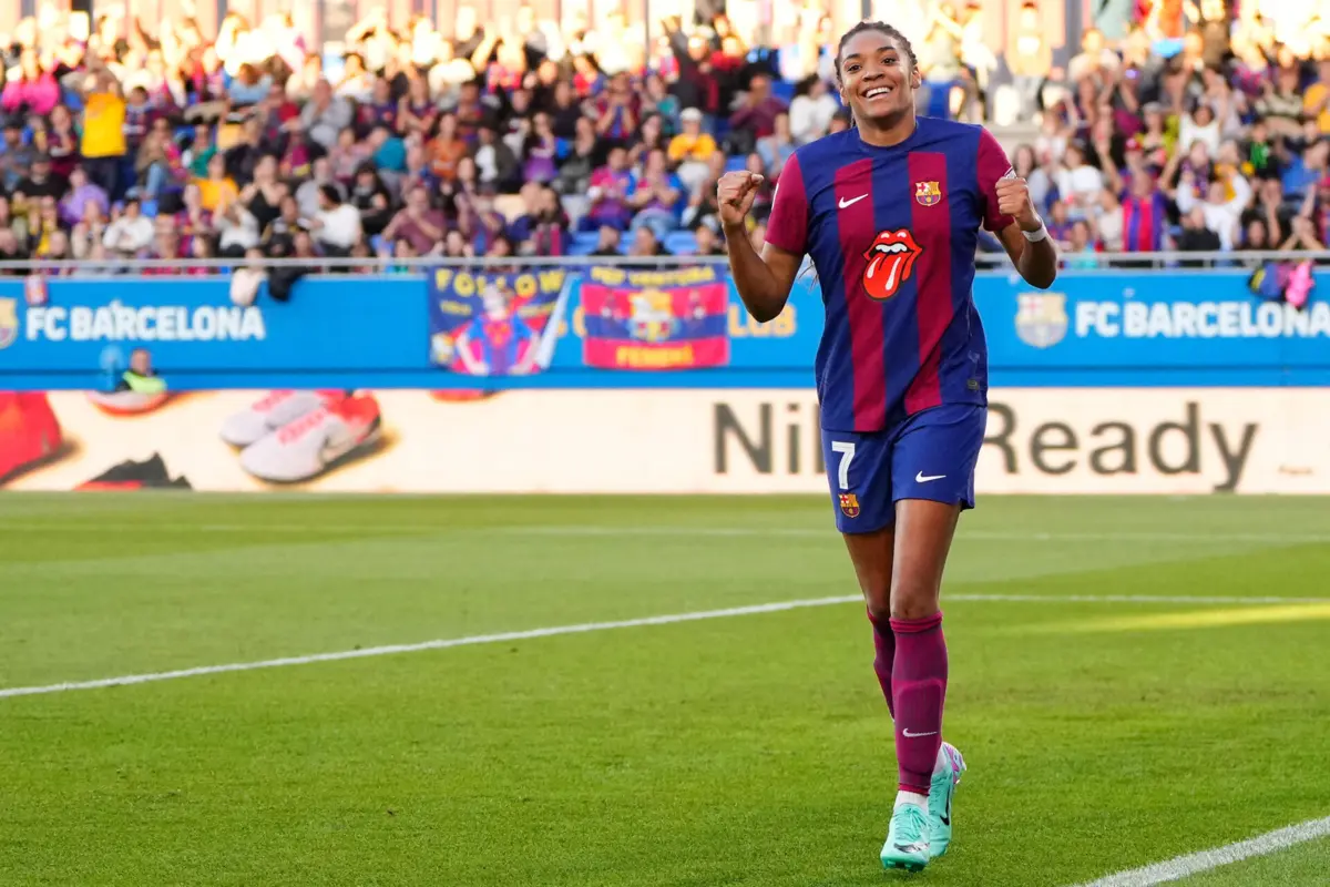 Imagem de contexto do artigo Salma Paralluelo: um daqueles fenómenos que nasceu para marcar uma era no desporto