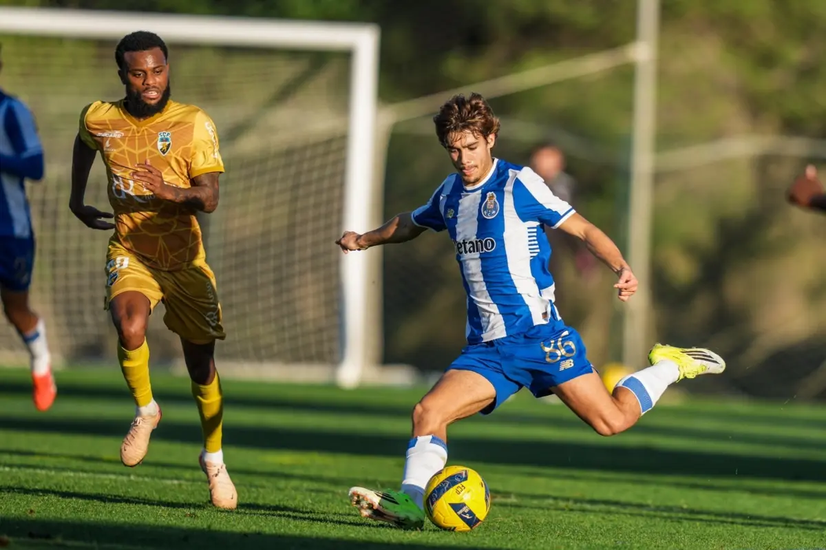 Imagem de contexto do artigo Vitória sobre o Farense a encerrar o estágio do FC Porto