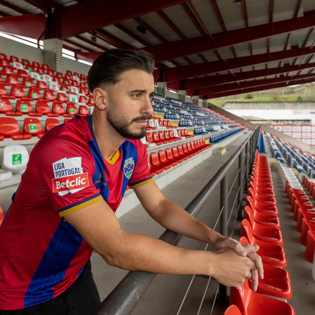 Raphael Guzzo reforça Desportivo de Chaves