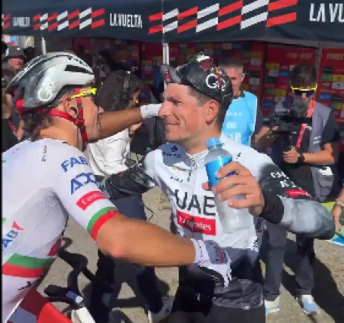 Imagem de contexto do artigo Ivo Oliveira felicita João Almeida: "Até chorei! É o melhor presente de aniversário de sempre"