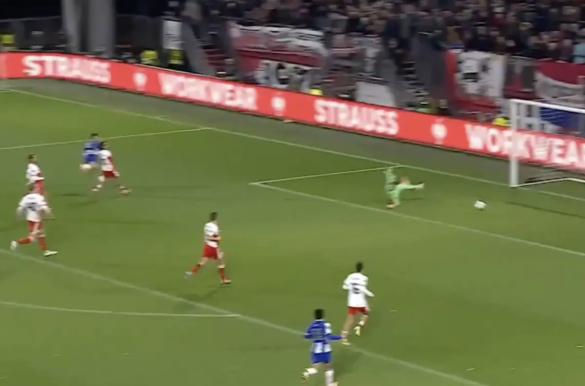 Imagem de contexto do artigo Gabri Veiga ficou muito perto de abrir o marcador do Utrecht-FC Porto neste lance. Veja