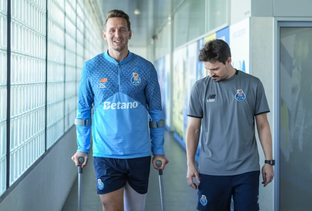 Luuk de Jong no Olival