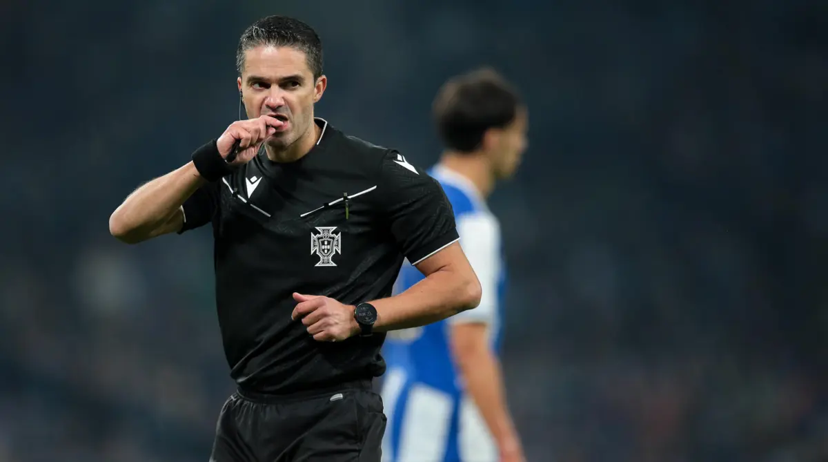 Hélder Malheiro no Farense-Benfica