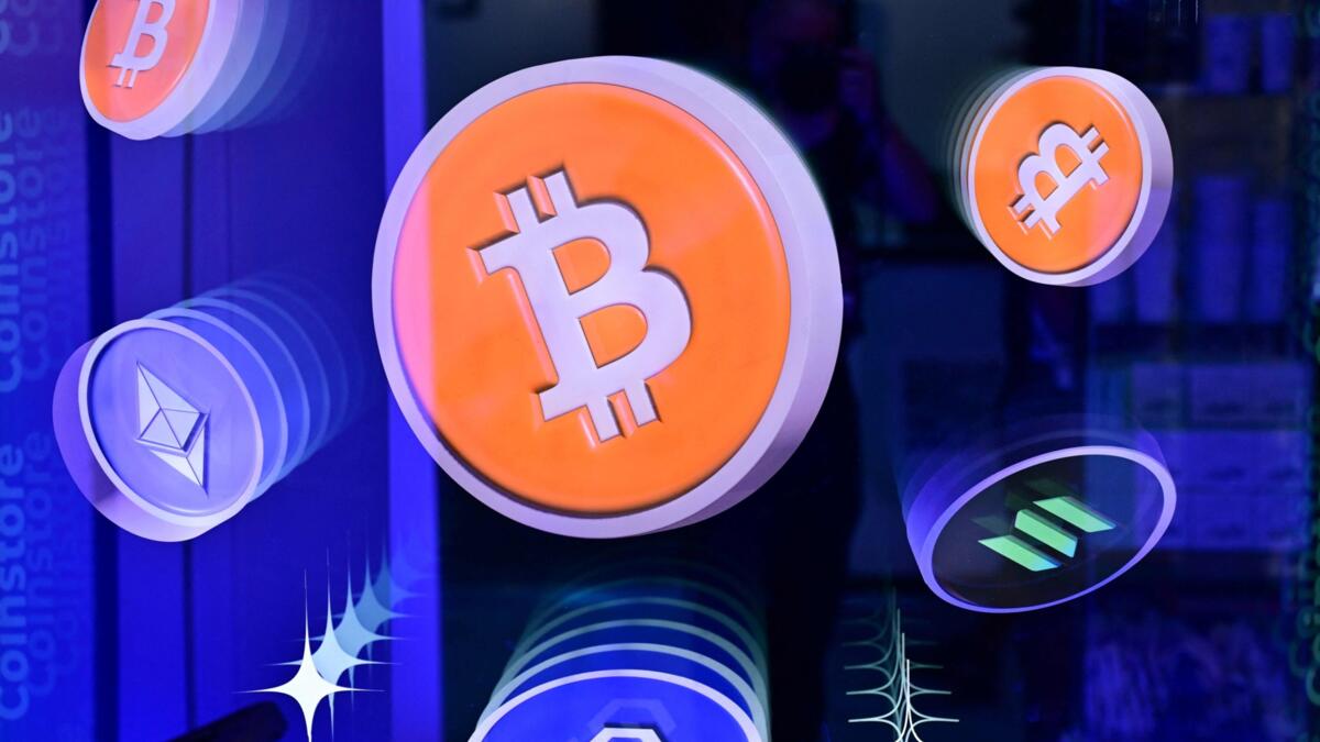 Banco Carregosa garante que queda da Bitcoin não vai provocar crise  económica nacional - TSF