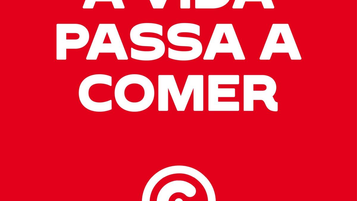 A Vida Passa a Comer