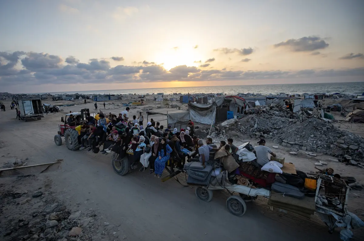 Este domingo, o Exército israelita confirmou que os seus tanques já estão a entrar na cidade de Gaza, para deslocar um milhão de habitantes