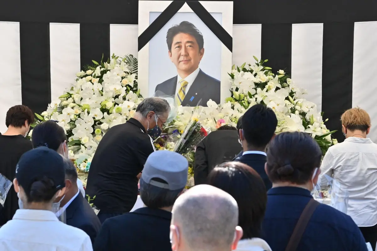 Imagem de contexto do artigo Tribunal japonês condena a prisão perpétua assassino de ex-primeiro-ministro Shinzo Abe