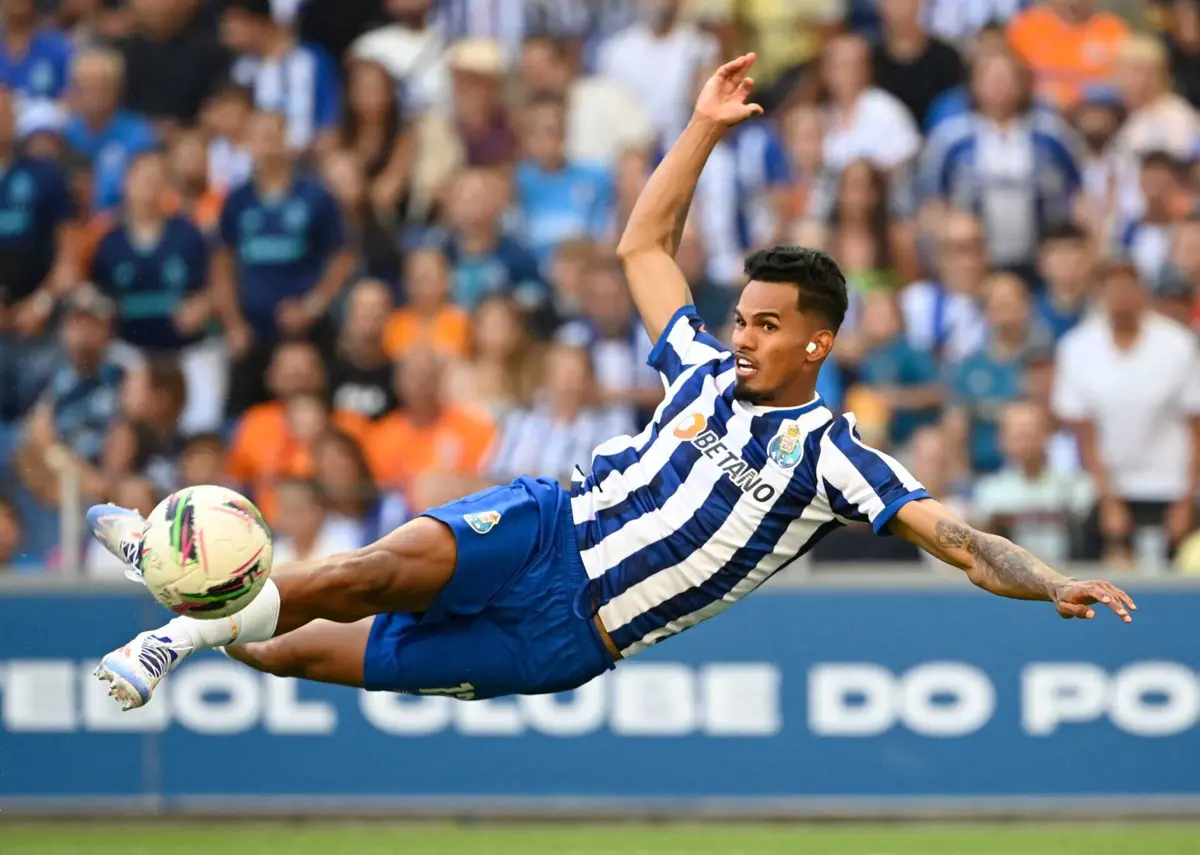 Galeno marcou aos 20 segundos