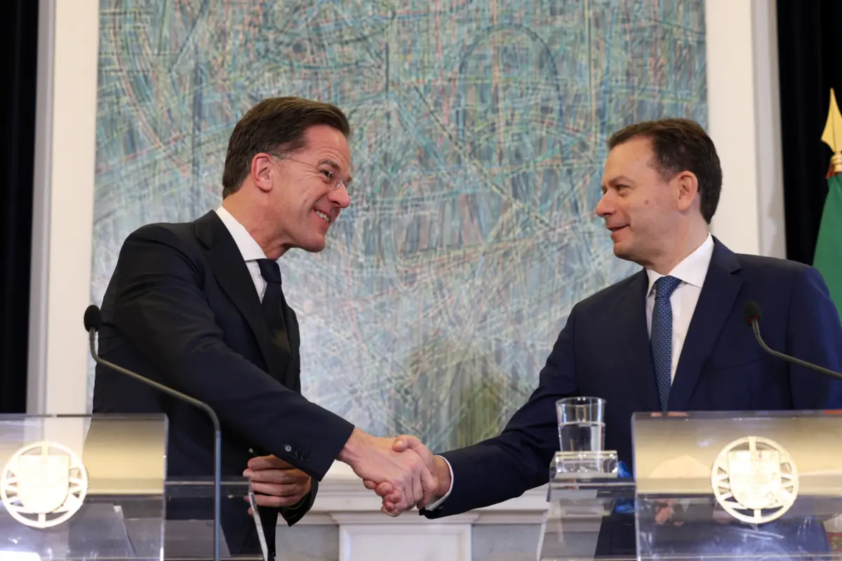 Imagem de contexto do artigo "É crucial." Montenegro disponível para "antecipar ainda mais calendário" de investimento de 2% do PIB na defesa