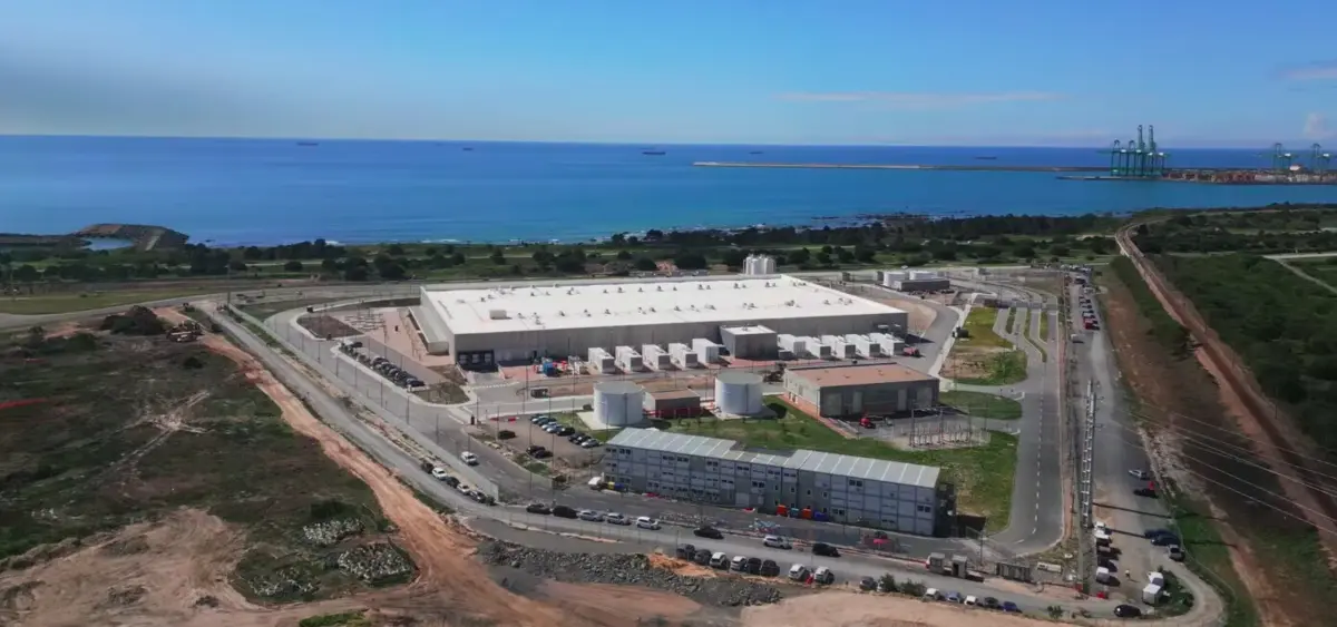 Imagem de contexto do artigo Data Center de Sines recebe 12 600 novos “inquilinos”