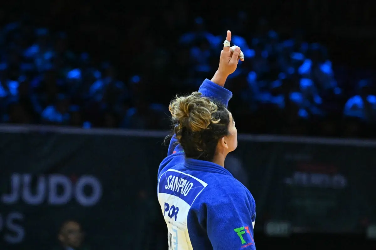 Imagem de contexto do artigo Judoca Patrícia Sampaio conquista medalha de prata no Grand Slam de Tóquio