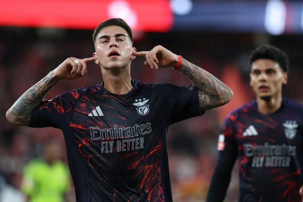 Imagem de contexto do artigo Na Luz, decidiu-se na primeira parte. Benfica vence AVS antes da visita ao Bernabéu