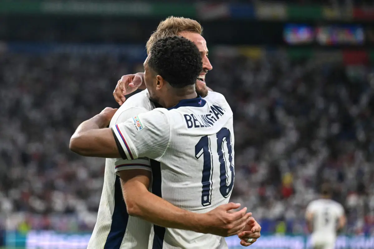 Imagem de contexto do artigo De bicicleta até aos quartos do Euro 2024: Inglaterra vence Eslováquia no prolongamento. Veja os golos