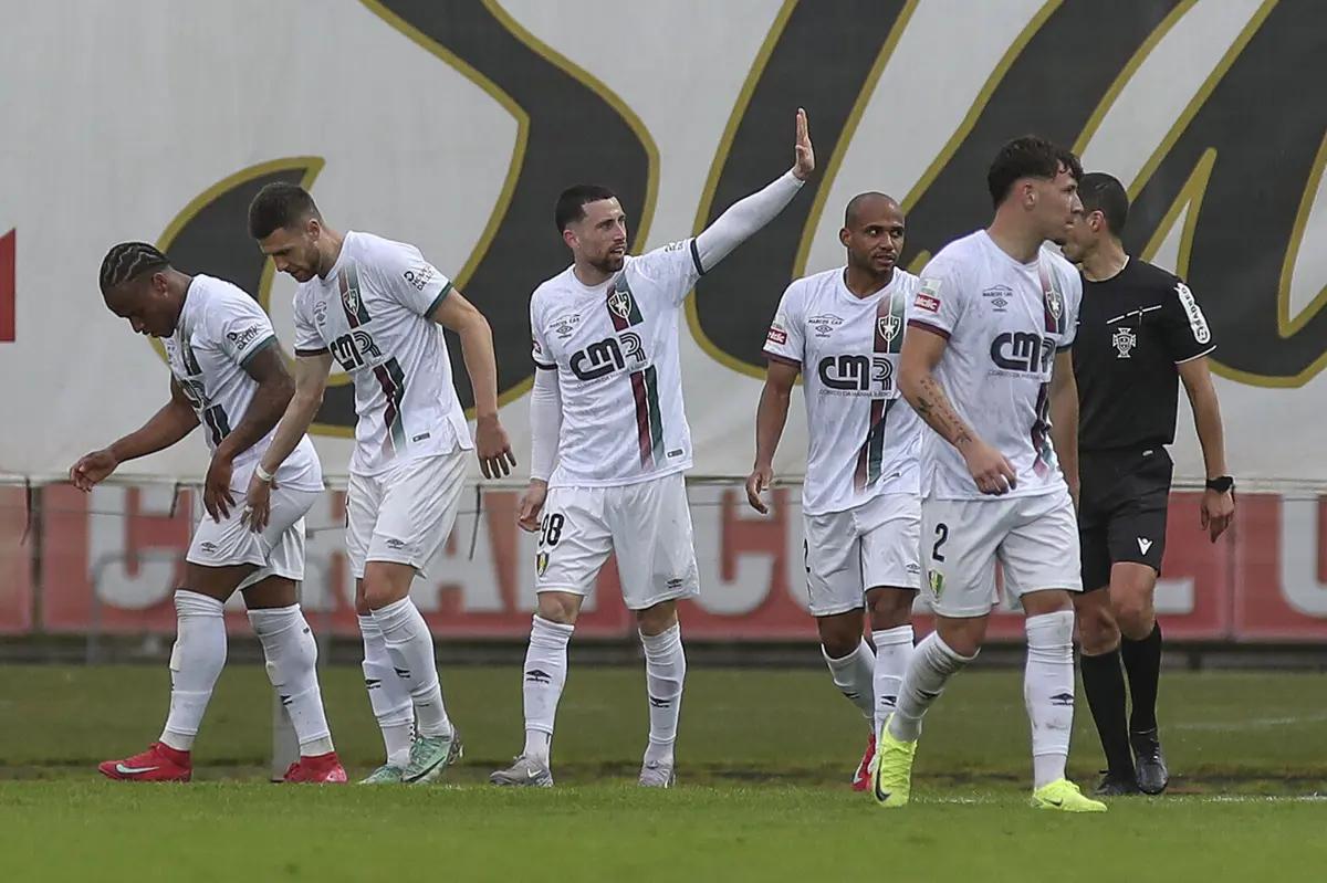 Imagem de contexto do artigo Estrela da Amadora regressa aos triunfos na visita ao Nacional. Veja o golo