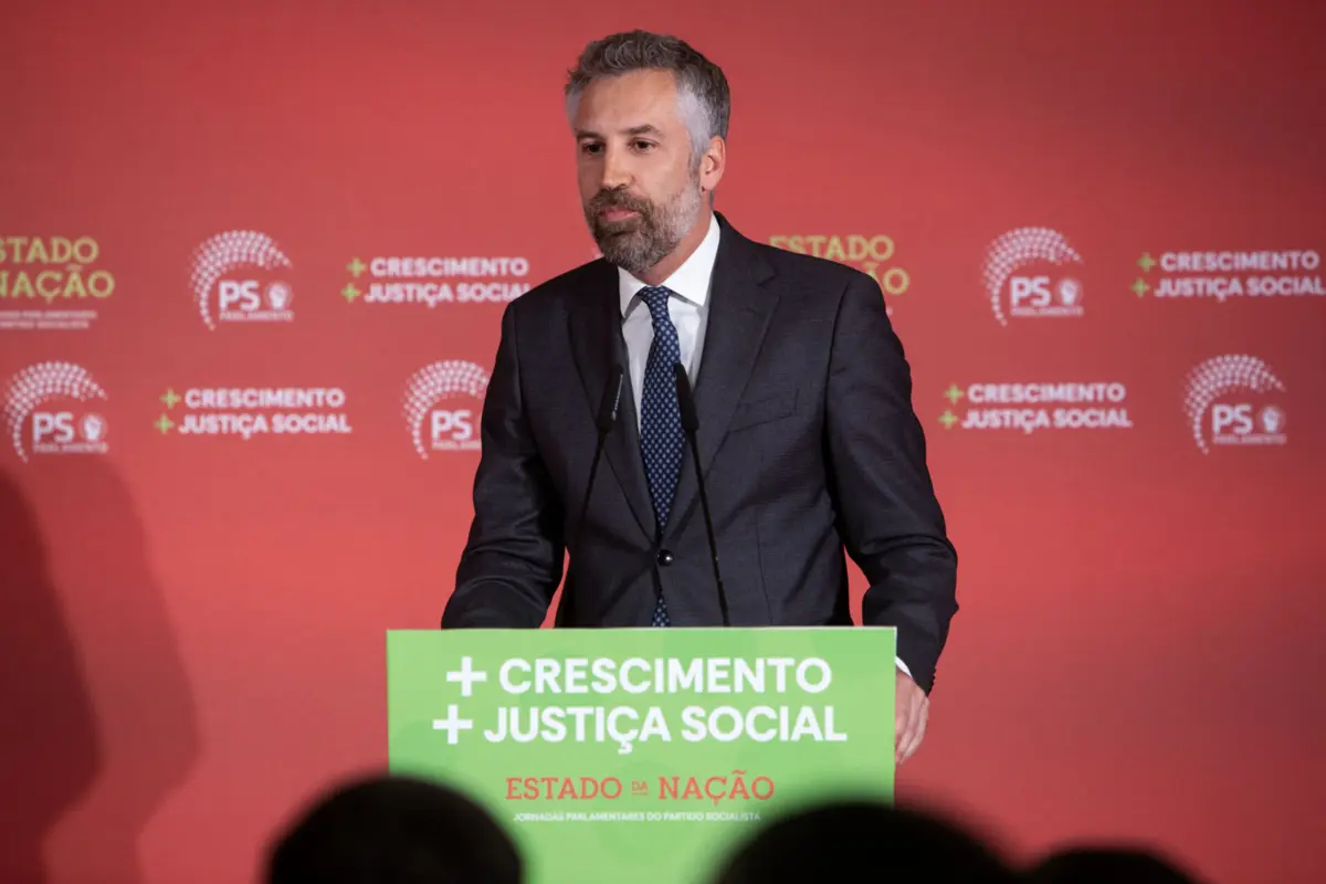 Imagem de contexto do artigo PS admite "viabilizar" OE, mas "não tem medo de eleições". Cavaco entra no discurso para atingir Montenegro