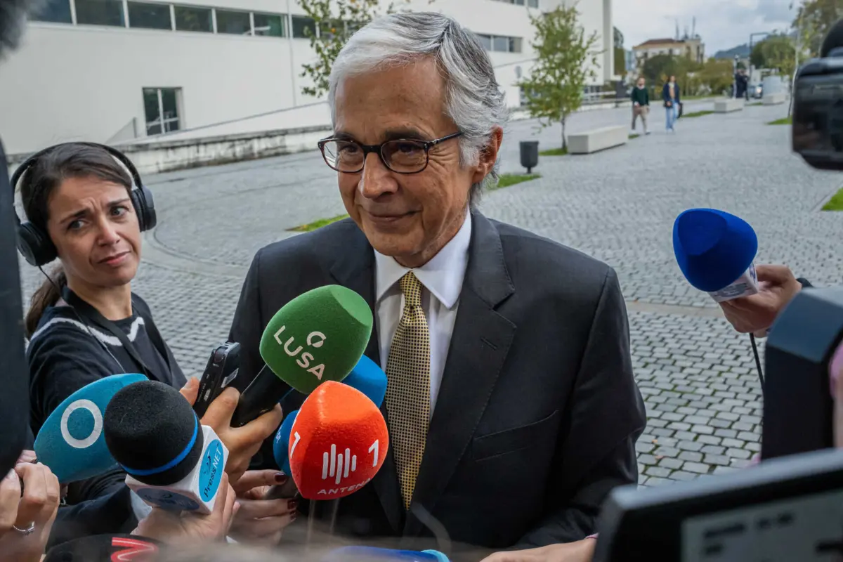 Imagem de contexto do artigo Aguiar-Branco "confiante" de que partidos vão "colocar interesse nacional acima de qualquer interesse partidário"