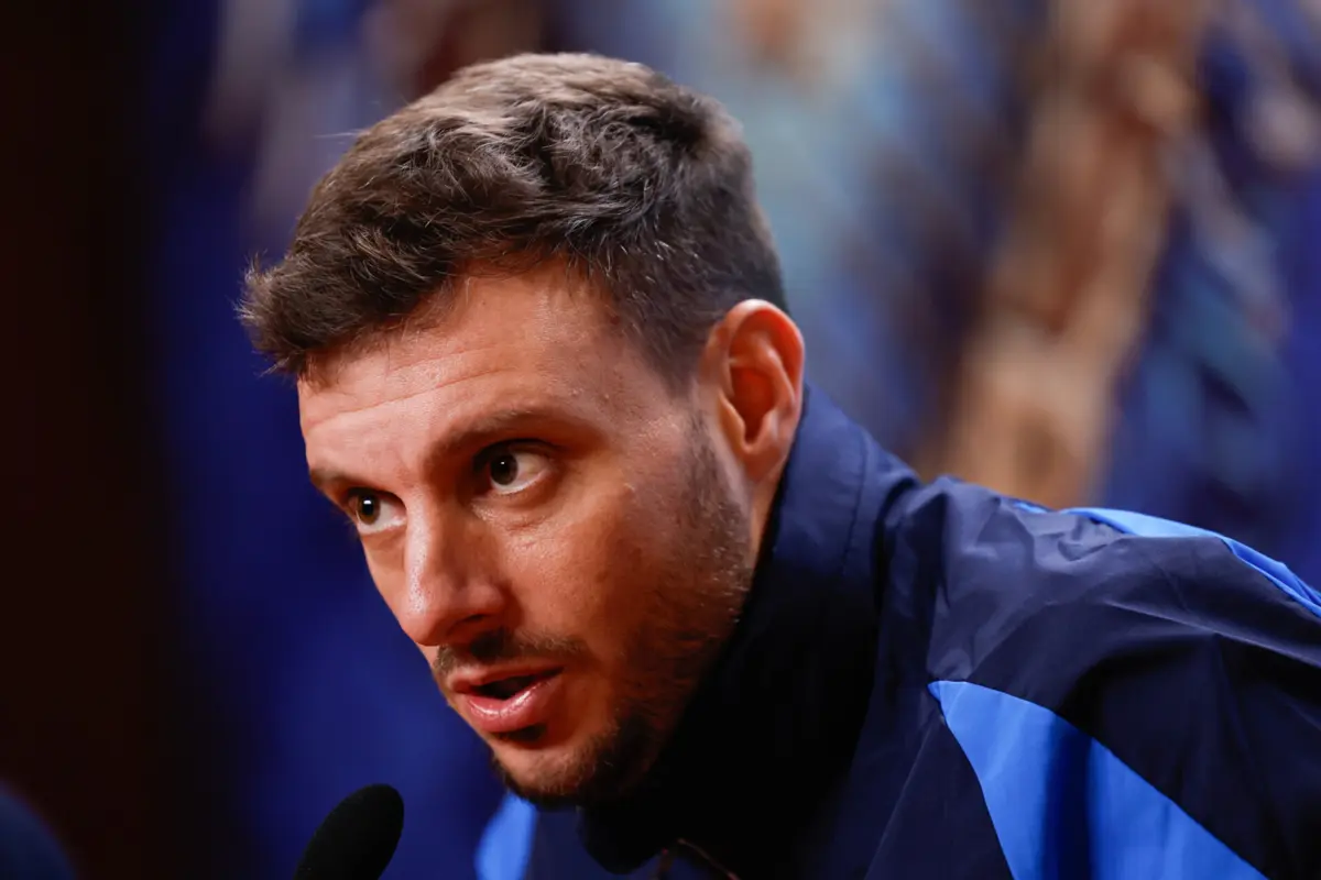 “Desde o momento em que escolhi ser treinador, foi para viver jogos como este", diz Anselmi