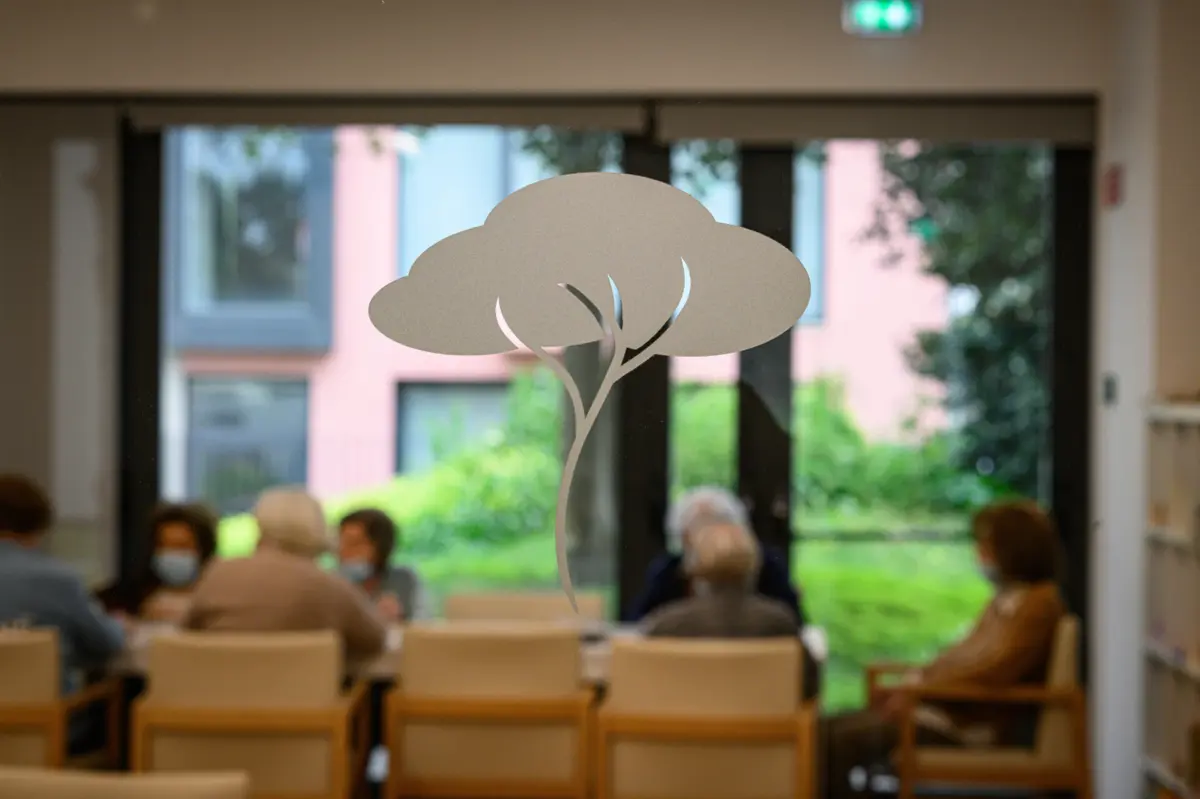 Imagem de contexto do artigo Tribunal decide se houve omissão de socorro nas mortes de 7291 idosos que viviam em lares de Madrid durante a pandemia