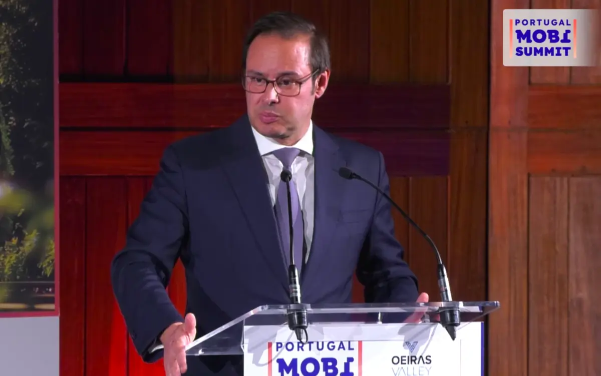 Imagem de contexto do artigo Governo promete reconversão viária numa área metropolitana em ebulição na mobilidade