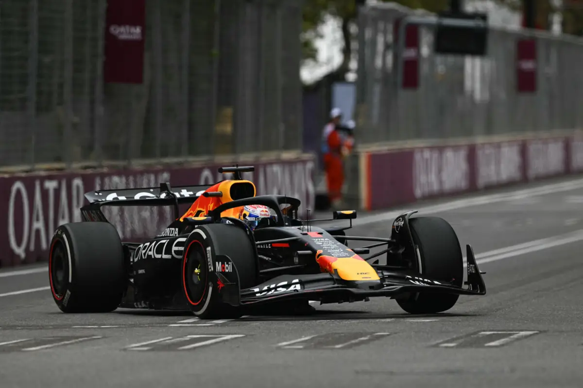 Imagem de contexto do artigo GP do Azerbaijão: Max Verstappen vence, Oscar Piastri desiste