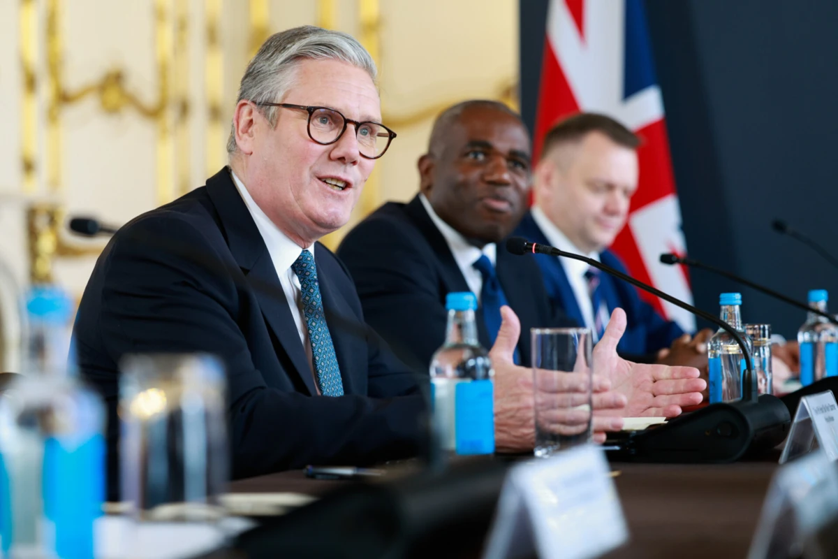 Imagem de contexto do artigo "Deixem entrar a ajuda." Reino Unido suspende negociações sobre comércio com Israel