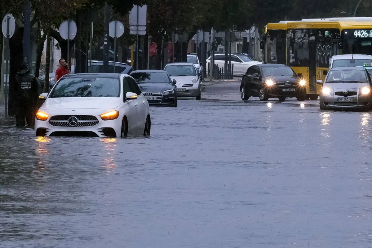 Imagem de contexto do artigo Depressão Cláudia: registadas 93 ocorrências no Médio Tejo incluindo desalojamentos