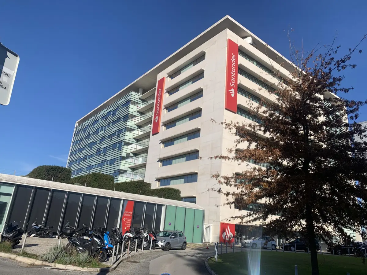 Imagem de contexto do artigo Santander quer reforço superior a 50% da garantia pública