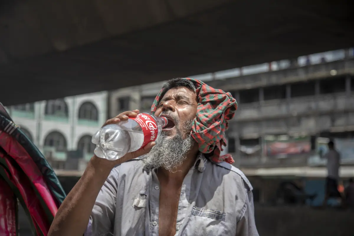 O Bangladesh registou a temperatura mais alta do ano, 42,6 ºC, no distrito de Chuadanga, no noroeste, a 20 de abril