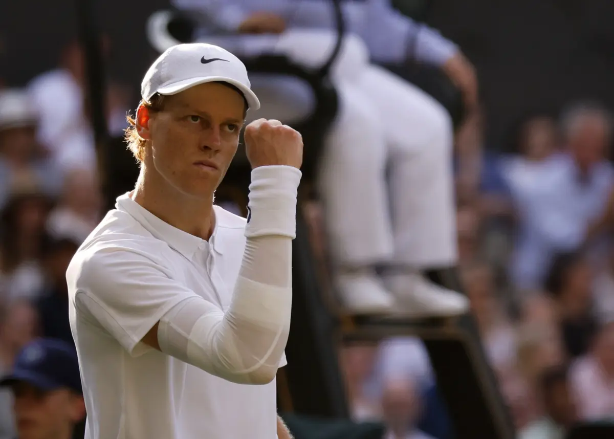 Imagem de contexto do artigo Jannik Sinner vence Carlos Alcaraz e conquista torneio de Wimbledon