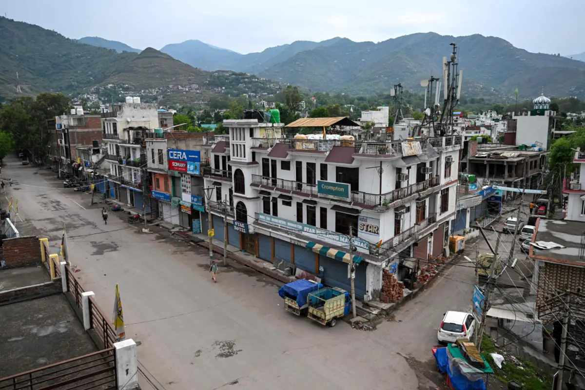 Imagem de contexto do artigo Índia e Paquistão vivem nova noite de confrontos na disputada região de Caxemira