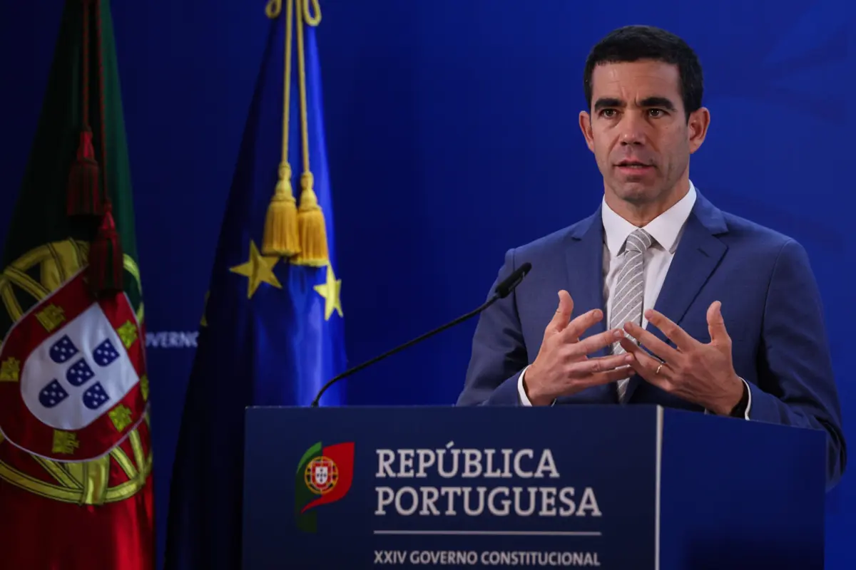 O ministro da Presidência, António Leitão Amaro