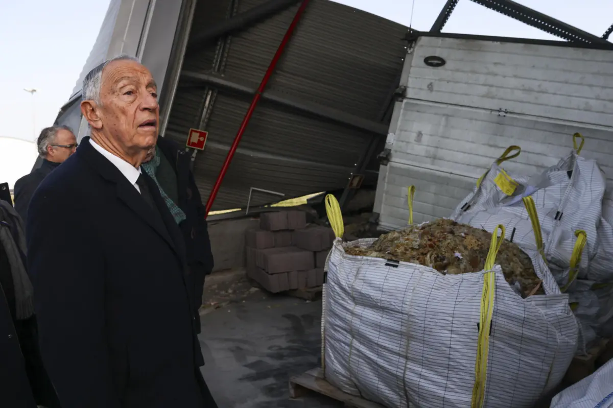 Imagem de contexto do artigo Presidente avisa que "não serve de nada ter medidas no papel" se não for possível executá-las