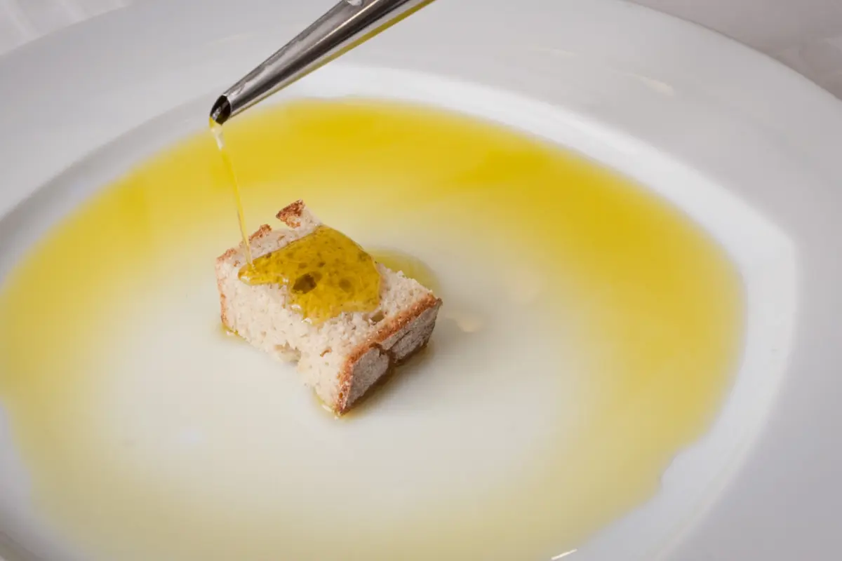 Imagem de contexto do artigo Usurpação da marca. Azeite de Trás-os-Montes DOP apresenta queixas-crime