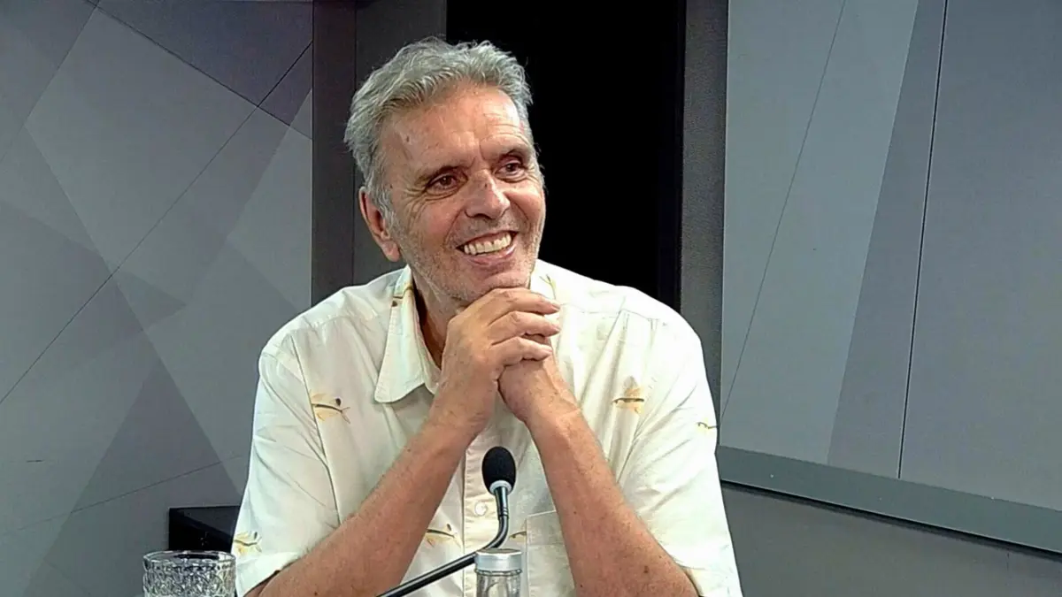 Rui Reininho no programa "A Escuta do Mundo", na TSF
