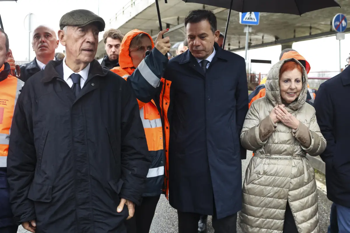 Imagem de contexto do artigo "Entendo razões pelas quais saiu." Montenegro diz que sucessor de MAI será anunciado "oportunamente"