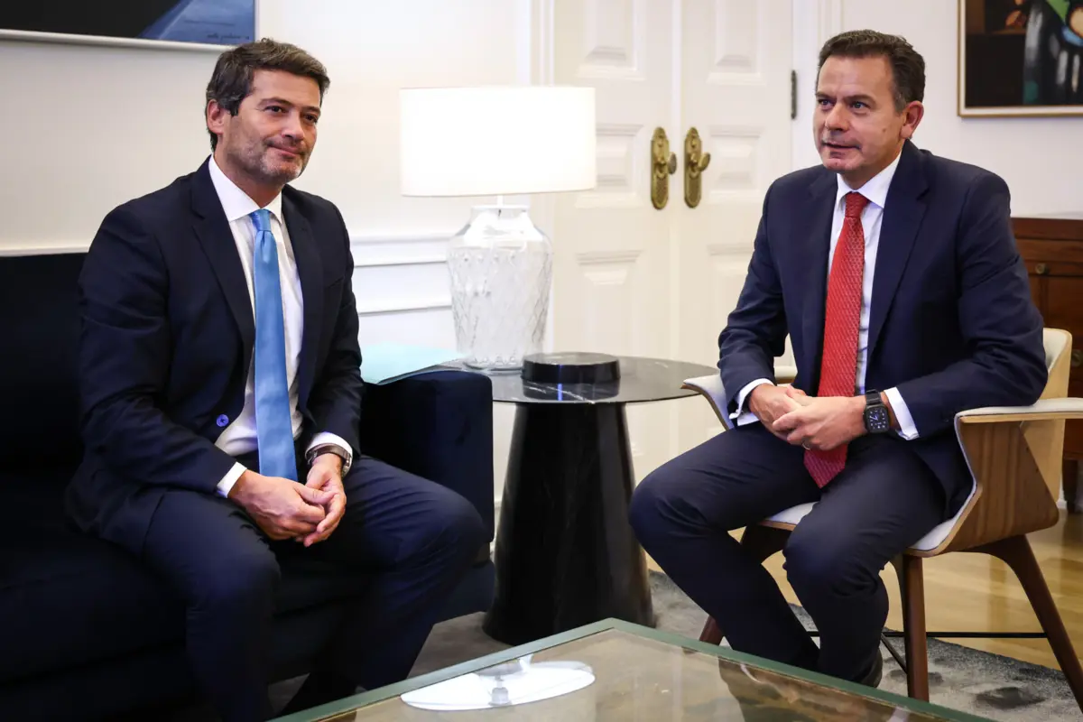 Imagem de contexto do artigo Nova lei de estrangeiros: Chega e PSD formam grupo conjunto para "fechar desenho normativo" e garantir aprovação