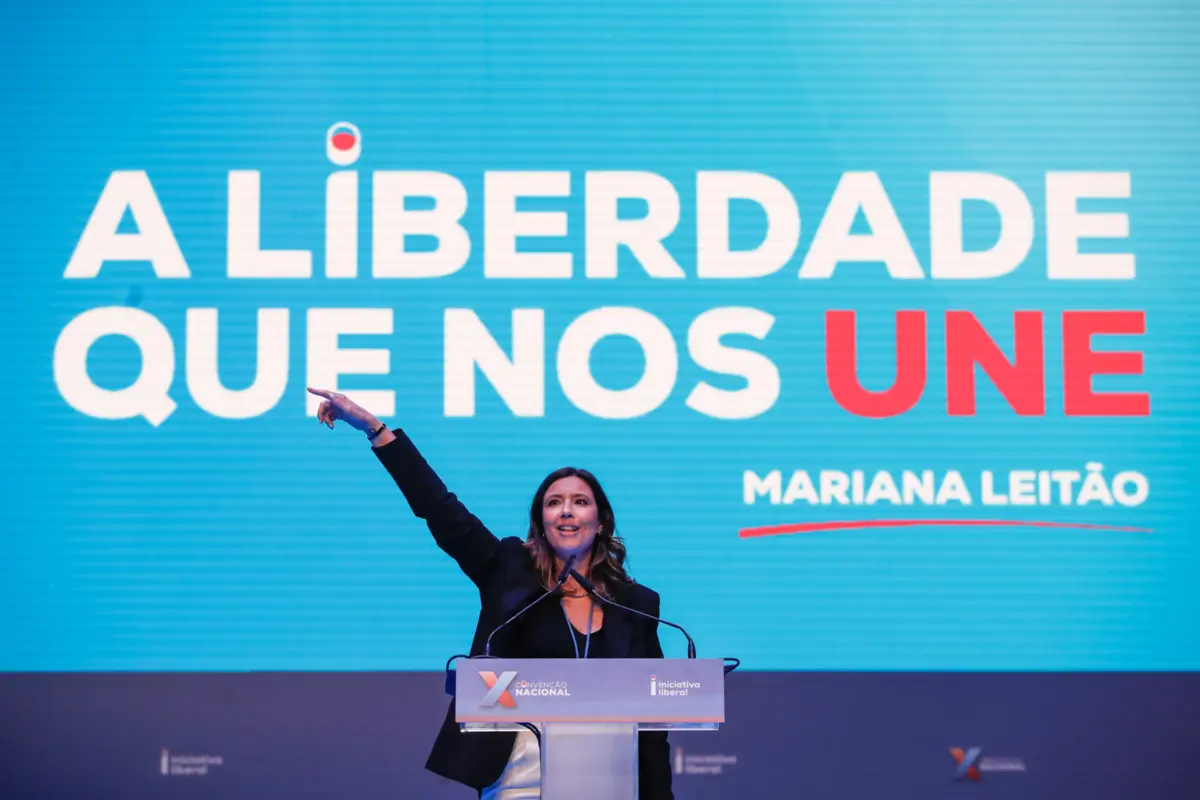 Caso seja eleita, Mariana Leitão tornar-se-á na quinta líder do partido e na primeira mulher a ocupar o cargo