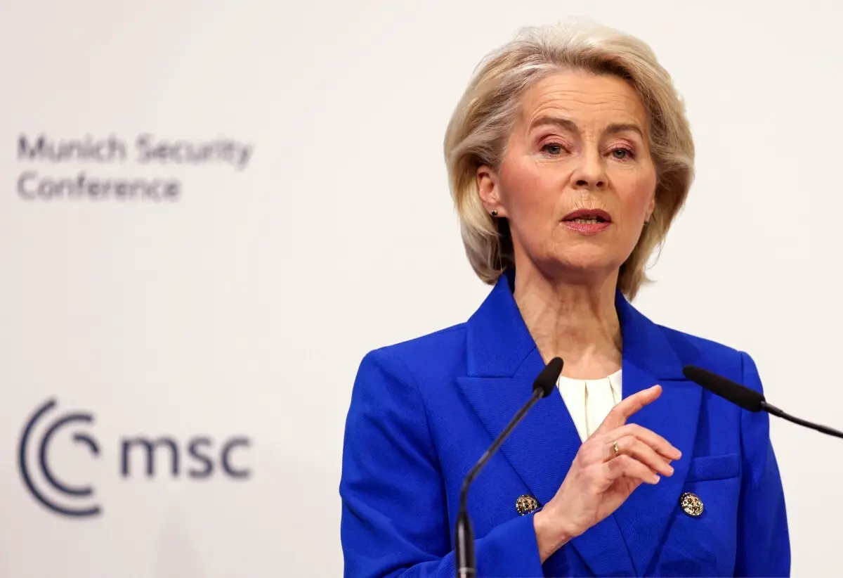 Ursula von der Leyen sublinha a necessidade de "formalizar o início de novas parcerias em matéria de segurança" com países como o Reino Unido, a Noruega, a Islândia ou o Canadá
