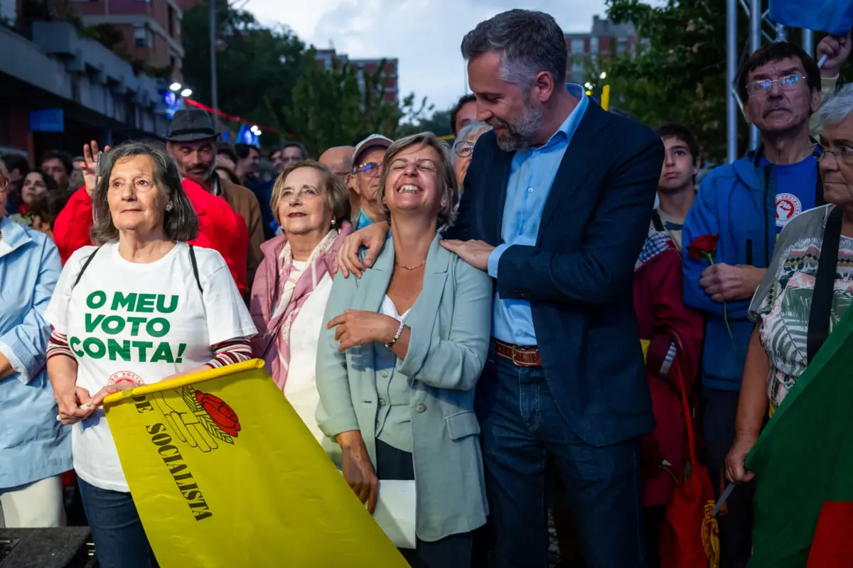 Pedro Nuno Santos fez um último apelo ao voto para que "ninguém desperdice um dos direitos mais importantes"