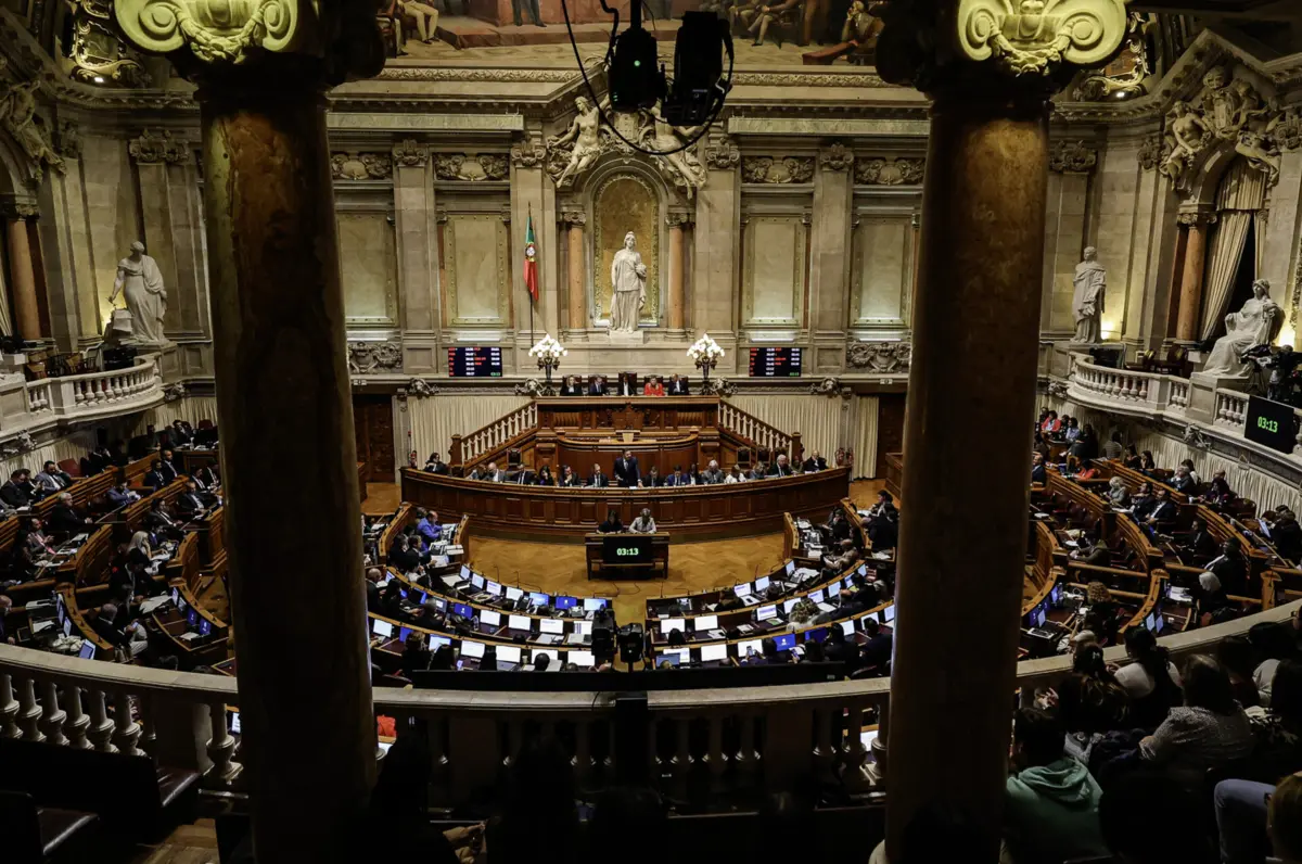 Imagem de contexto do artigo AR trava pedido para alterar lei do trabalho em funções públicas