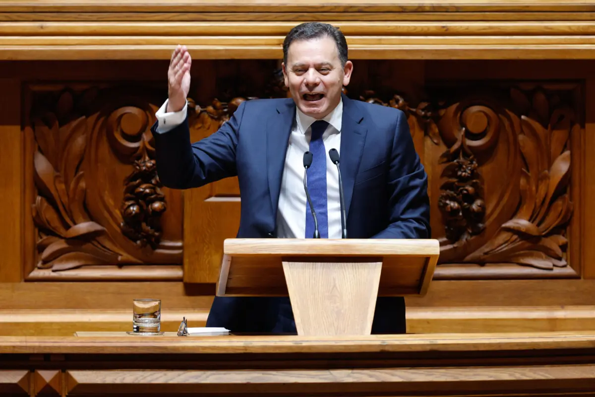 Imagem de contexto do artigo Montenegro acusa PS de "simular" disponibilidade para o diálogo com Governo