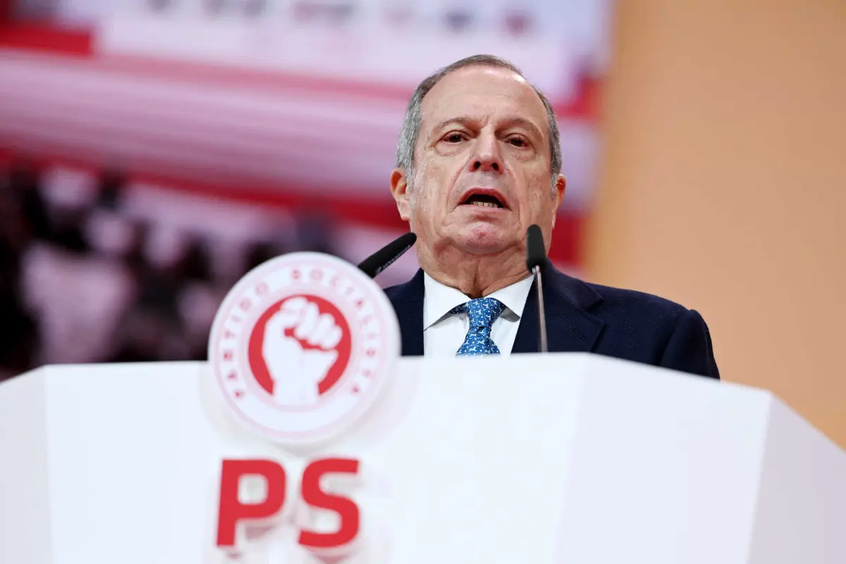 O presidente do PS, Carlos César