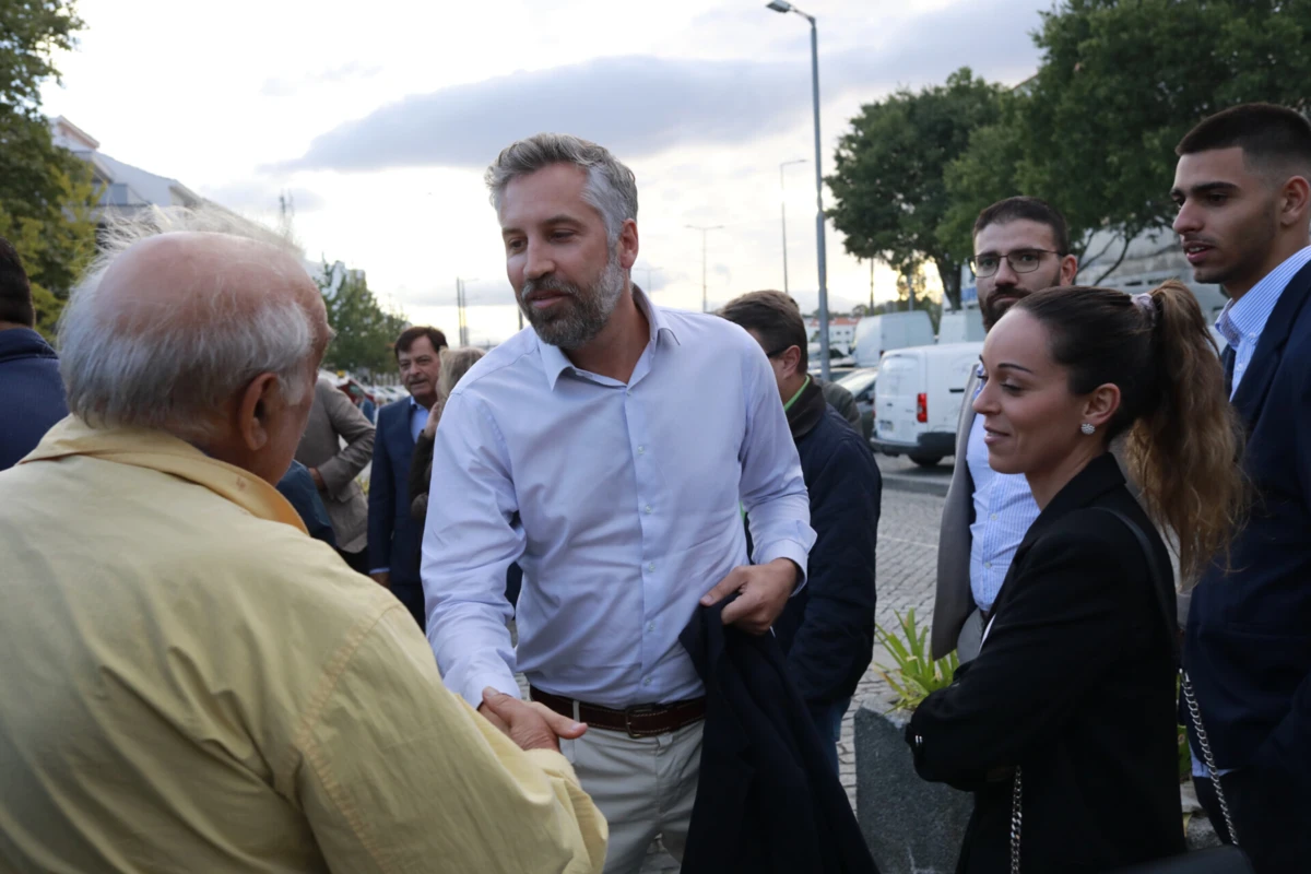 Imagem de contexto do artigo OE2025: PS afirma que "agendas" não permitiram reunião com Governo